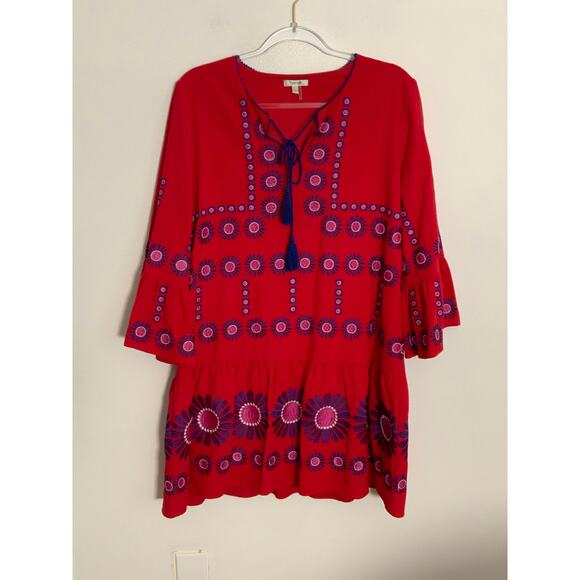 Tyler Boe Flame Holly V Neckline Embroidered Topper with Tassel Ties size large - Picture 5 of 10